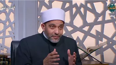 أمين الفتوى يوضح 3 أوقات مكروه الصلاة فيها (فيديو)