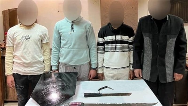 المتهمين والمضبوطات