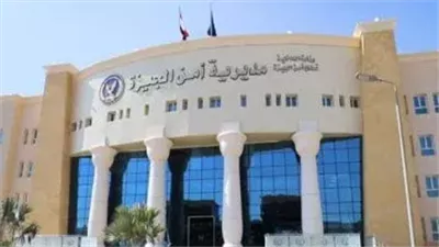 قم للمعلم وفه التبجيلا.. مدرسة تتهم طالبة بـ صفعها في الجيزة