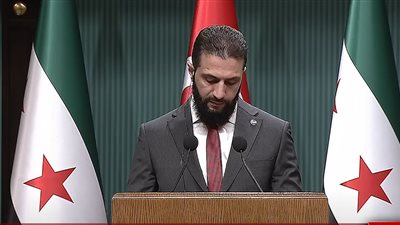 محلل سياسي: الإدارة السورية مُطالبة بأن تحكم بالعدل تجاه الشعب