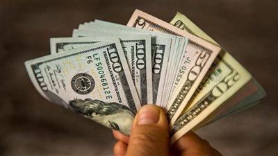 تراجع جديد، انخفاض سعر الدولار مقابل الجنيه المصري اليوم الأربعاء 5 فبراير 2025