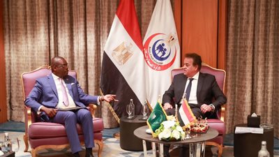 وزير الصحة يبحث مع المركز الإفريقي لمكافحة الأمراض والوقاية التعاون المشترك