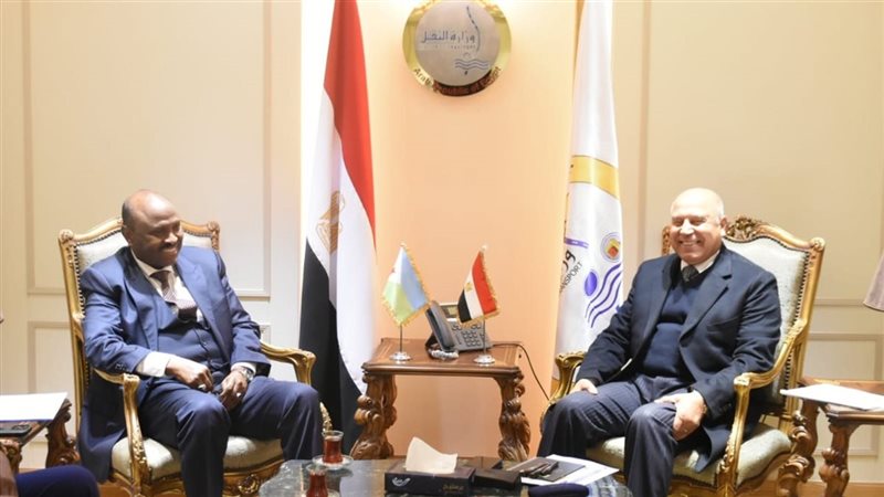 الفريق كامل الوزير وسفير جيبوتي بالقاهرة