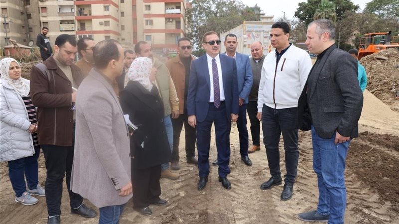 جانب من تدشين إنشاء المدرسة 