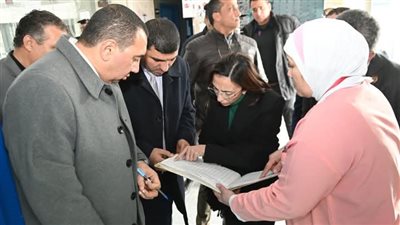 محافظ البحيرة تحيل عددا من العاملين بالوحدات الصحية للتحقيق بكفر الدوار 