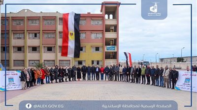 محافظ الإسكندرية يطلق مبادرة قوافل الخير لدعم الأسر الأكثر احتياجا (صور)