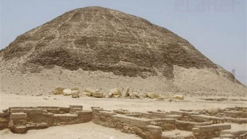 آثار