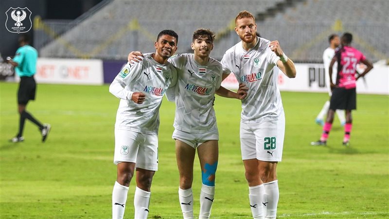لاعبي المصري