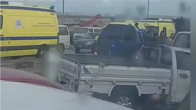 صور من حادث طريق إسكندرية الصحراوي