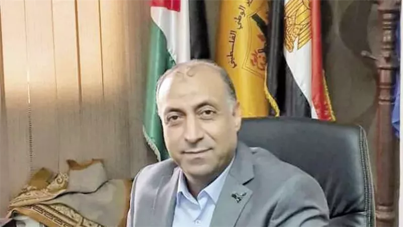 الدكتور أيمن الرقب 