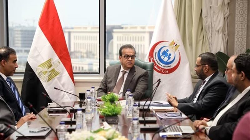 خلال الاجتماع 