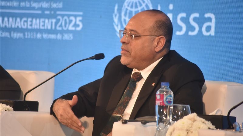 وزير العمل 