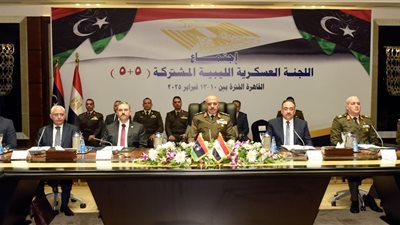 رئيس الأركان يشهد الجلسة الافتتاحية لاجتماعات اللجنة العسكرية الليبية المشتركة «5+5»