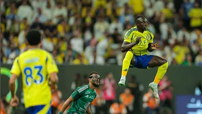 النصر يضرب شباك الاتحاد بالهدف الثاني في قمة دوري روشن السعودي