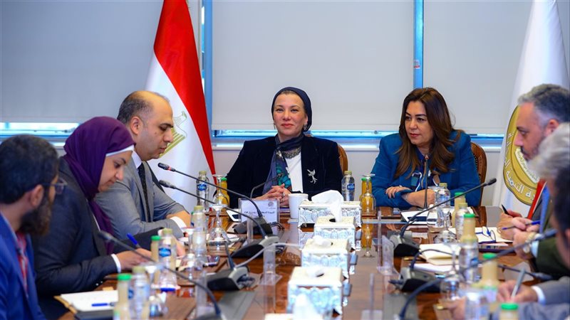 وزيرتا التنمية المحلية والبيئة