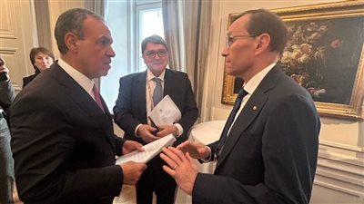 وزير الخارجية يشيد بالتعاون الاقتصادي مع النرويج في الطاقة المتجددة