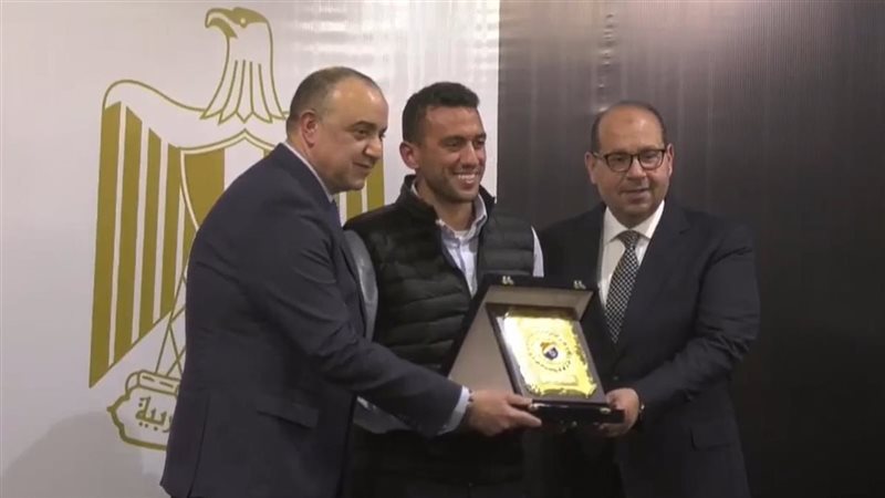 البطل الأولمبي أحمد الجندي
