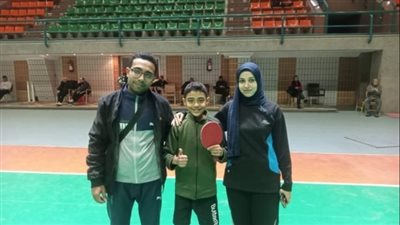 تكريم لاعب المشروع القومي للموهبة بسوهاج لحصده سادس الجمهورية ببطولة تنس الطاولة