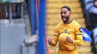 مانشستر يونايتد يقترب من حسم صفقة كونيا مقابل 62.5 مليون جنيه إسترليني