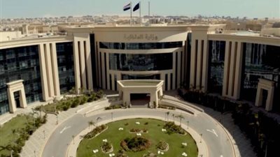 ضبط شخص بتهمة التشهير بسلسلة مطاعم معروفة بالقاهرة
