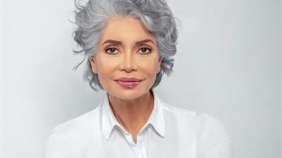 سوسن بدر أم لخمسة أولاد من طبقة متوسطة في «حدوتة منسية»