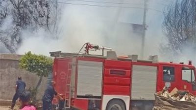 مصرع شخصين وإصابة ثالث في حريق مخزن خردة بمدينة السادس من أكتوبر