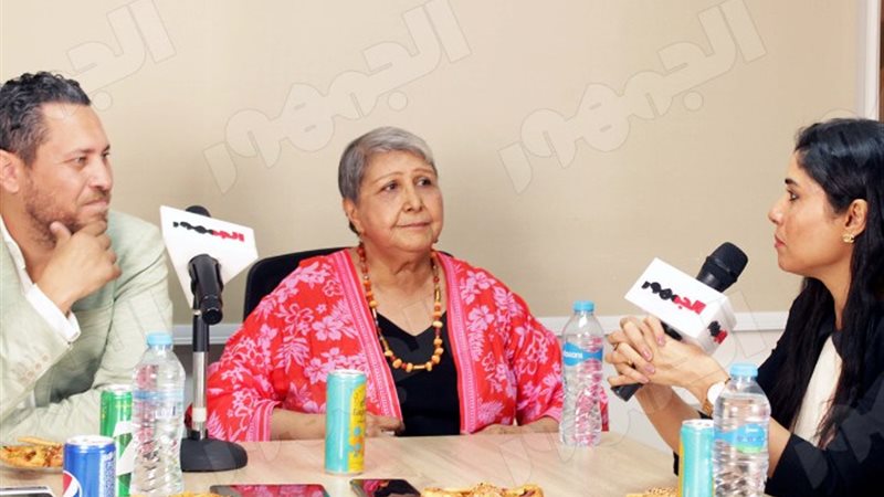 جانب من الندوة