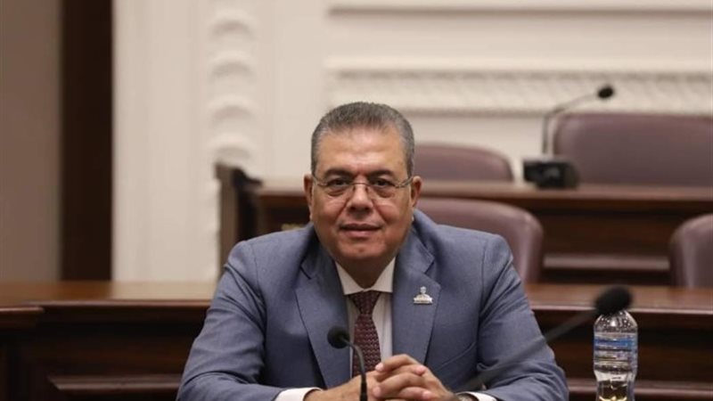 النائب محمود منصور