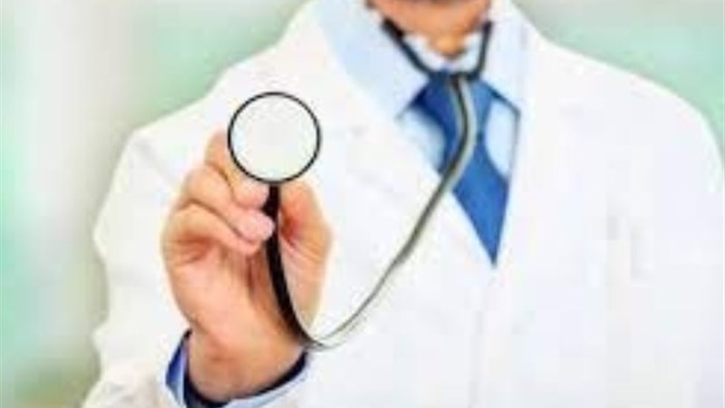 سكنهم الشغف تخلوا عن الطب واحترفوا مهن أخري