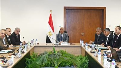 وزير الري: وضع سياسات واضحة للتكيف المناخي يحسن إدارة الموارد المائية
