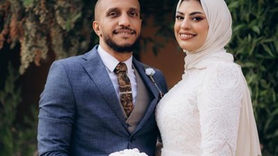 خدمات «الجمهور».. الصحفي أحمد بهنس يحتفل بخطبته وسط الأهل والأصدقاء