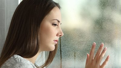 لمقاومة اكتئاب الخريف.. نصائح تساعدك على تحسين مزاجك