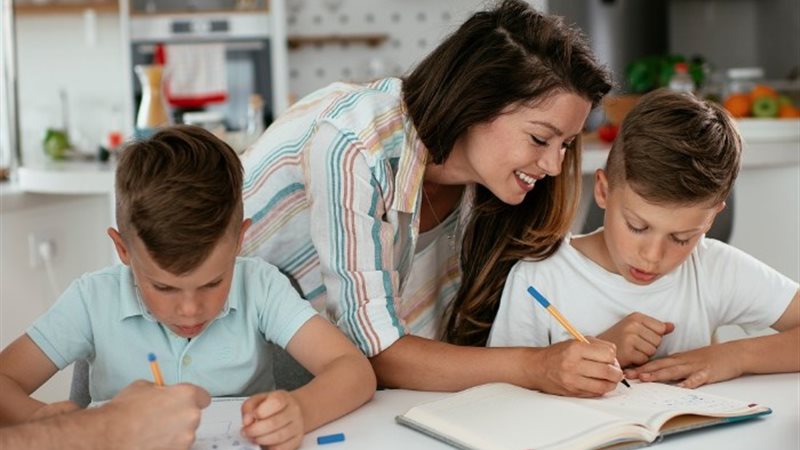 كيف تجعل طفلك واثقًا من نفسه؟