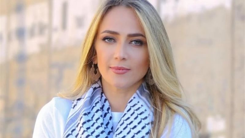 دلال أبو آمنة