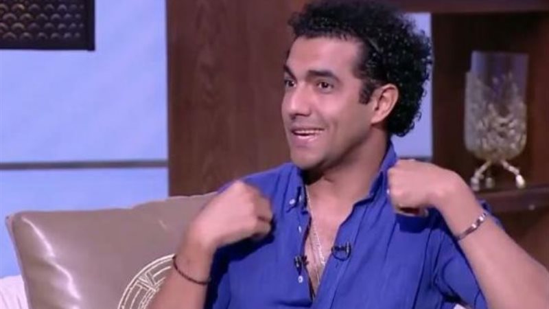 الفنان ميدو عادل