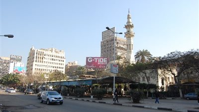 بدء توافد المواطنون على ميدان مصطفى محمود لدعم فلسطين