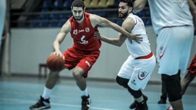 السوبر المصري للسلة.. الزمالك يتقدم على الأهلي 35 / 29 في الشوط الأول