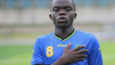 لاعب سيبما التنزاني: نُعد لمفاجأة في لقاء الأهلي ونثق بمنتخبنا