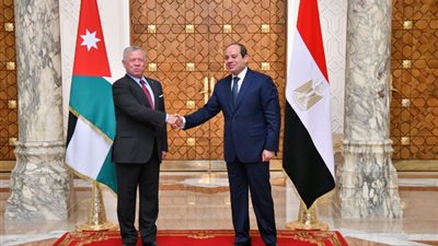 الرئيس السيسي والملك عبدالله يؤكدان رفض سياسة العقاب الجماعي على غزة