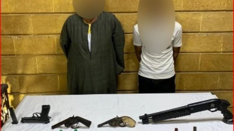 المتهمون والمضبوطات