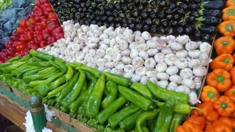 علم فلسطين بالخضروات