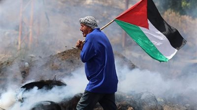 استشاري علاقات أسرية يُشيد بحملة «افضحوهم»