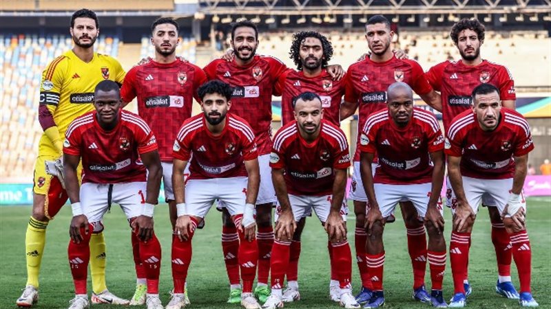 لاعبي الأهلي