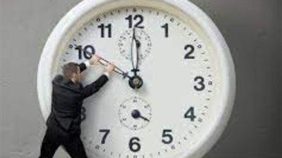 ما الهدف من تغيير الساعة؟.. اعرف التفاصيل