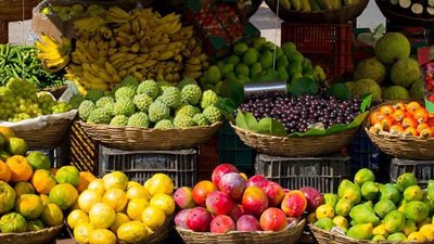 استقرار أسعار الفاكهة اليوم الجمعة