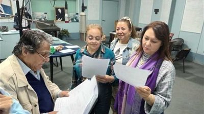 أبطال «عائلة مرزوق أفندي» ينظمون وقفة احتجاجية تضامنًا مع غزة