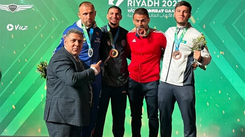 عبدالله ماندوا لاعب المنتخب الوطني للكيك بوكسينج
