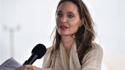 أنجلينا جولي تدعو لمساعدة أهالي غزة وتدين جرائم الاحتلال