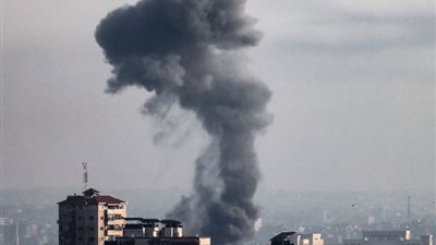 إسرائيل تجدد سياسة العقاب الجماعي ضد الفلسطينيين بقطع الاتصال عن غزة