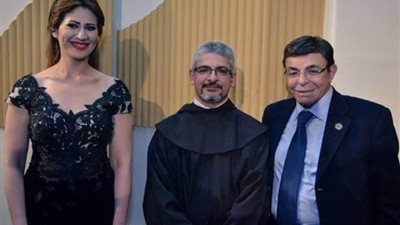 الأب بطرس دانيال ينعي وفاة الإعلامية سارة حسن